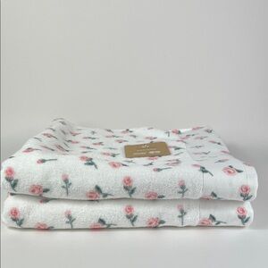 Deborah Connolly Bath Towels White with Pink Rose Floral Cotton Soft 2 Pc NEW